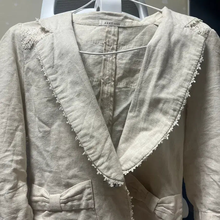 [BUNJANG] Axizfarm Lace Detail Jacket / 엑시즈팜 자켓