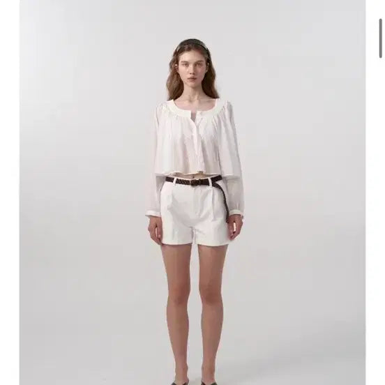 [BUNJANG] The Barnet See-through Blouse (New with Tags) / 더바넷 (택그대로 새상품) 블라우스