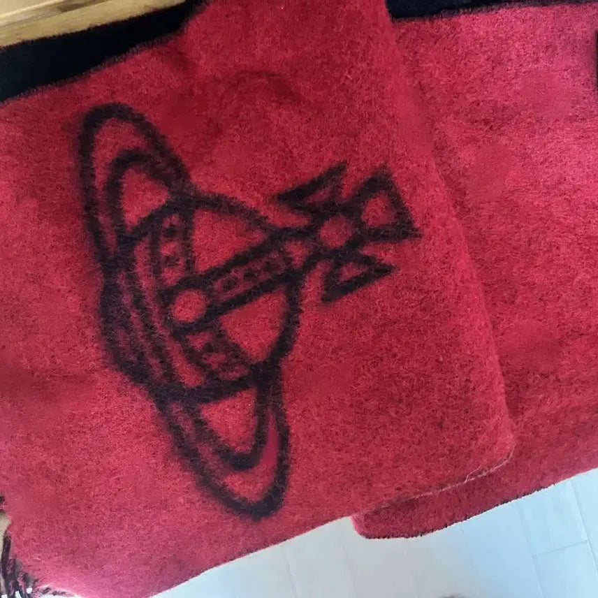 [BUNJANG] Vivienne Westwood Double Face Single Orb Muffler Black / 비비안 웨스트우드 더블 페이스 싱글 오브 양면 머플러 블랙 목도리 orb