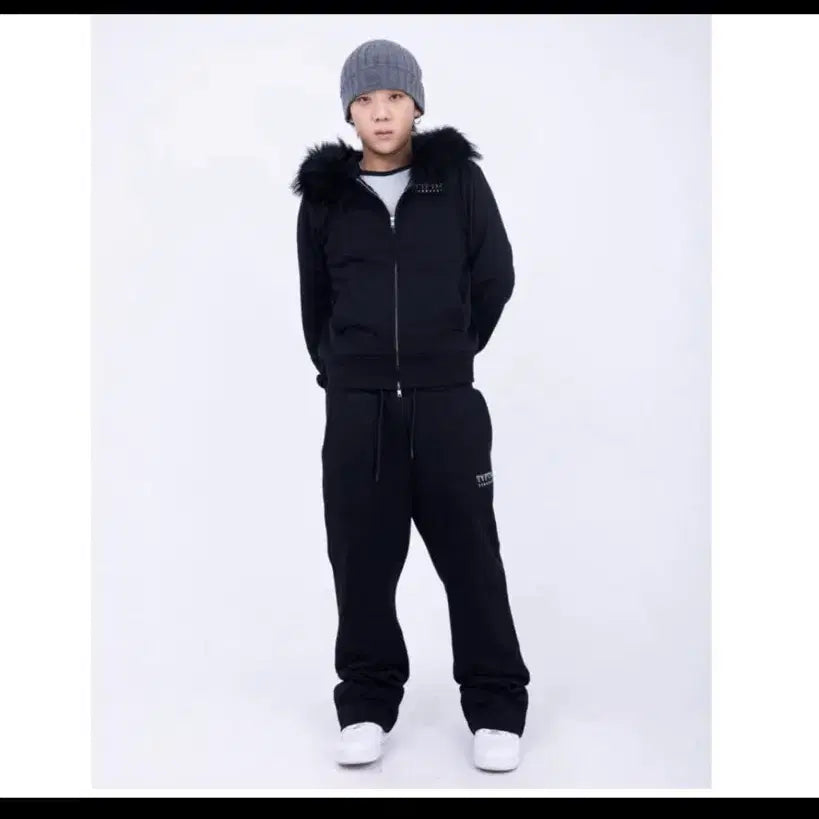 [BUNJANG] PYEONSHAE Yang Hong Won TYPTM Fur Hooded Zip-Up Jacket / 펑쉐이 양홍원 TYPTM 퍼 후드 집업 자켓