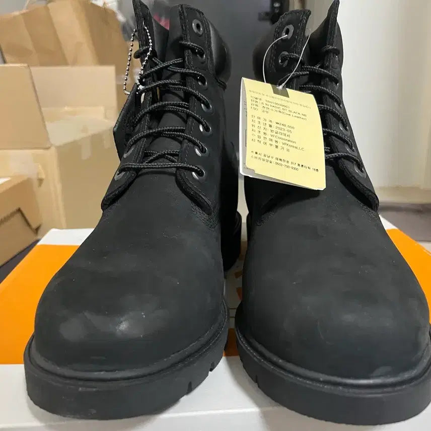 [SOLD OUT] 팀버랜드 6인치 블랙 새제품 270