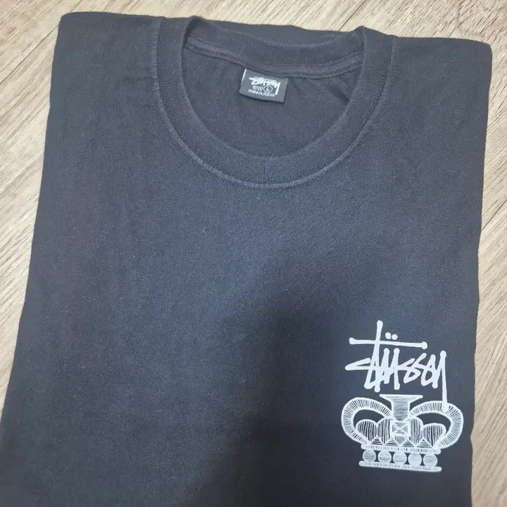 [BUNJANG] Stussy One World T-Shirt Black L / 스투시 One world 반팔티셔츠 블랙 L 사이즈