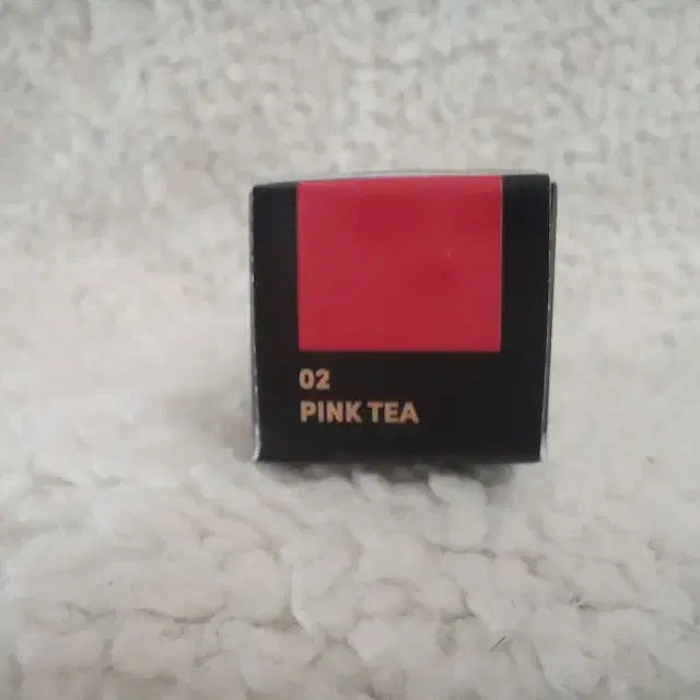 [SOLD OUT] 네이처리퍼블릭 립 스튜디오 인텐스 새틴 립스틱 뉴 블랙 3.2g 핑크티