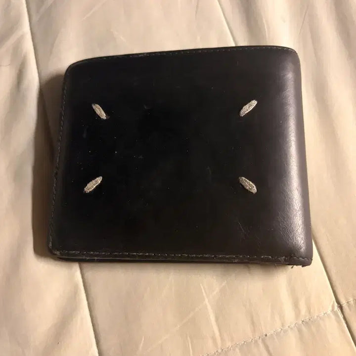 [BUNJANG] Maison Margiela Bifold Wallet Black Stitch Logo / 마르지엘라 반지갑 블랙 스티치 로고
