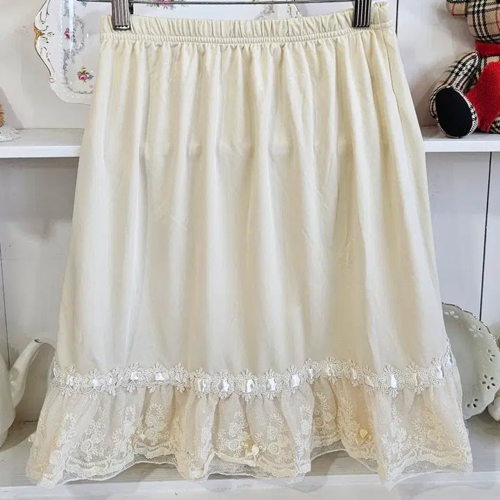 [BUNJANG] Axes Femme Antique Lace Layered Skirt / (axes femme) 앤틱레이스  레이어드 스커트