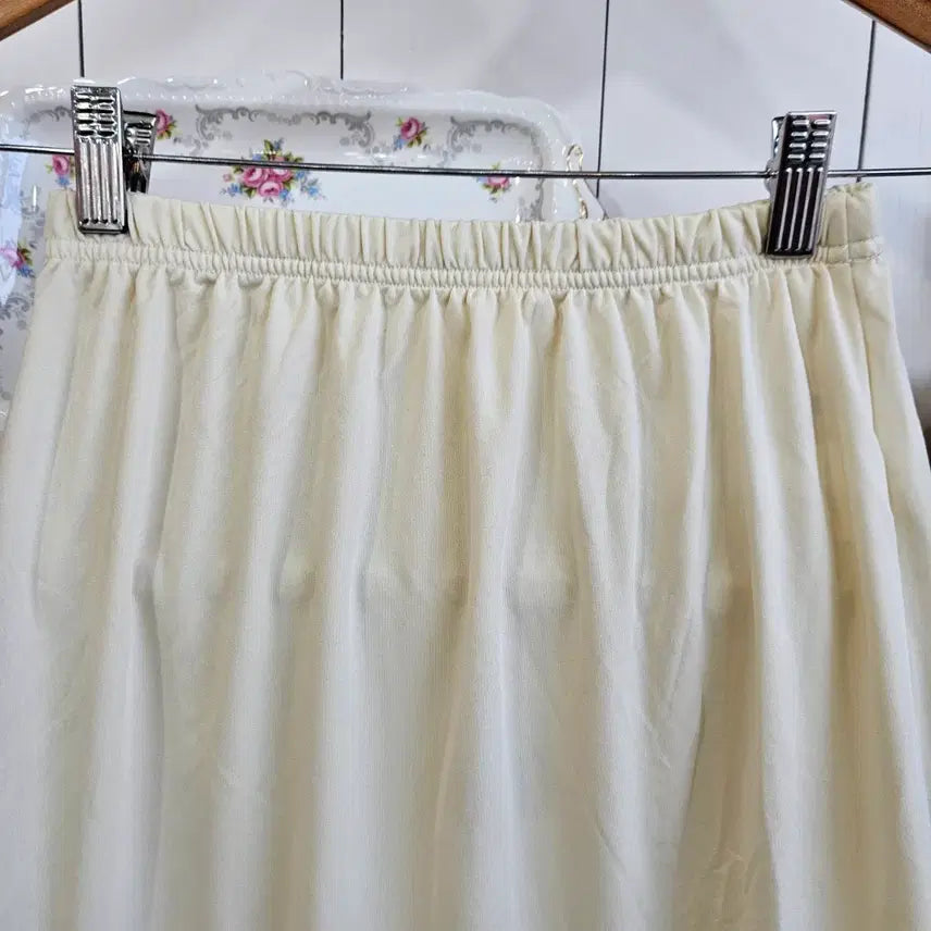 [BUNJANG] Axes Femme Antique Lace Layered Skirt / (axes femme) 앤틱레이스  레이어드 스커트