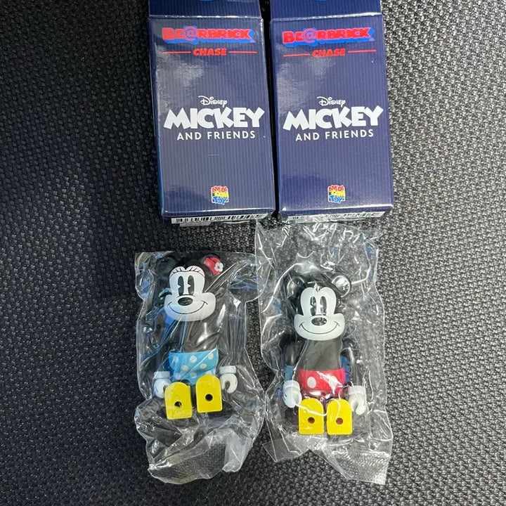 [BUNJANG] Bearbrick Disney Chase Mickey &amp; Minnie Set / 베어브릭 디즈니 체이스 미키&amp;미니 세트