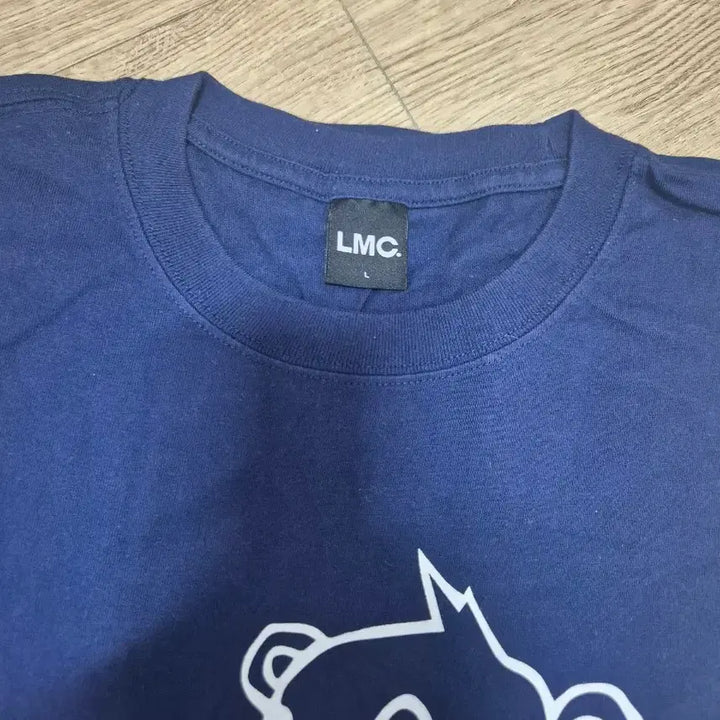 [BUNJANG] LMC Bear Short Sleeve T-Shirt Navy, Size L / LMC 베어 반팔 티셔츠 네이비 L 사이즈