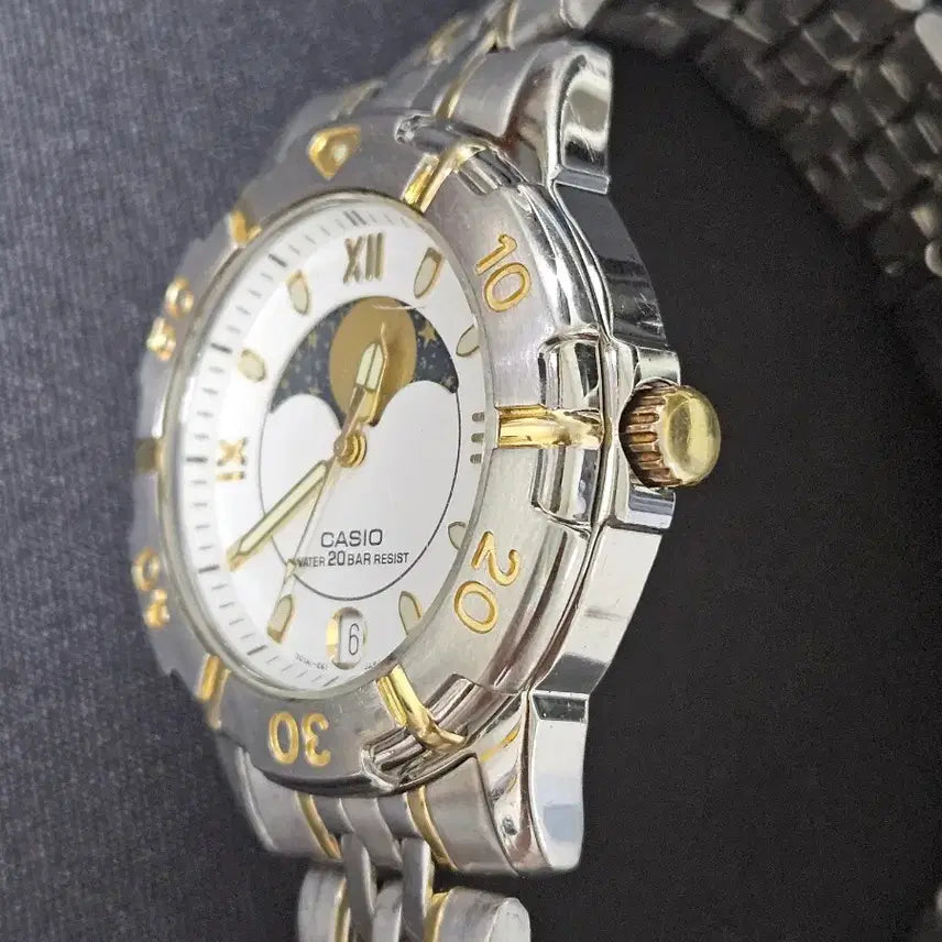 [BUNJANG] Casio Vintage Diver Moonphase MD-738 Watch / 카시오 빈티지 다이버 문페이즈 MD-738