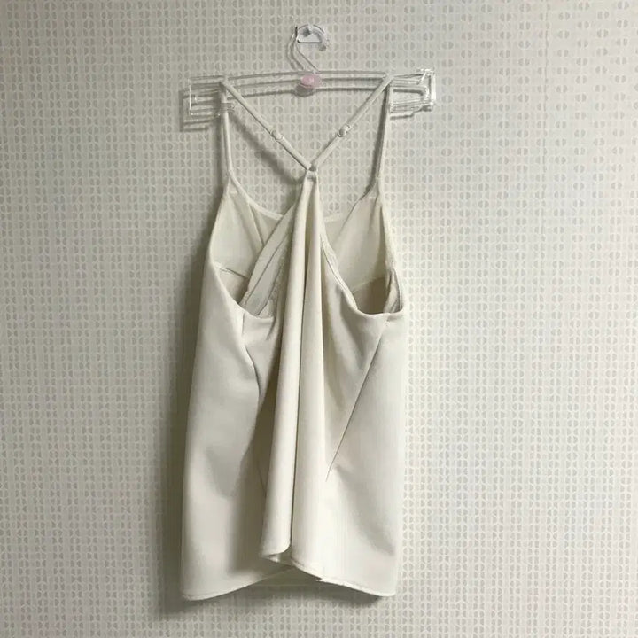 [BUNJANG] Uniqlo Crepe Jersey Bra Camisole Off White M / 유니클로 크레이프 저지브라 캐미솔 오프화이트 M