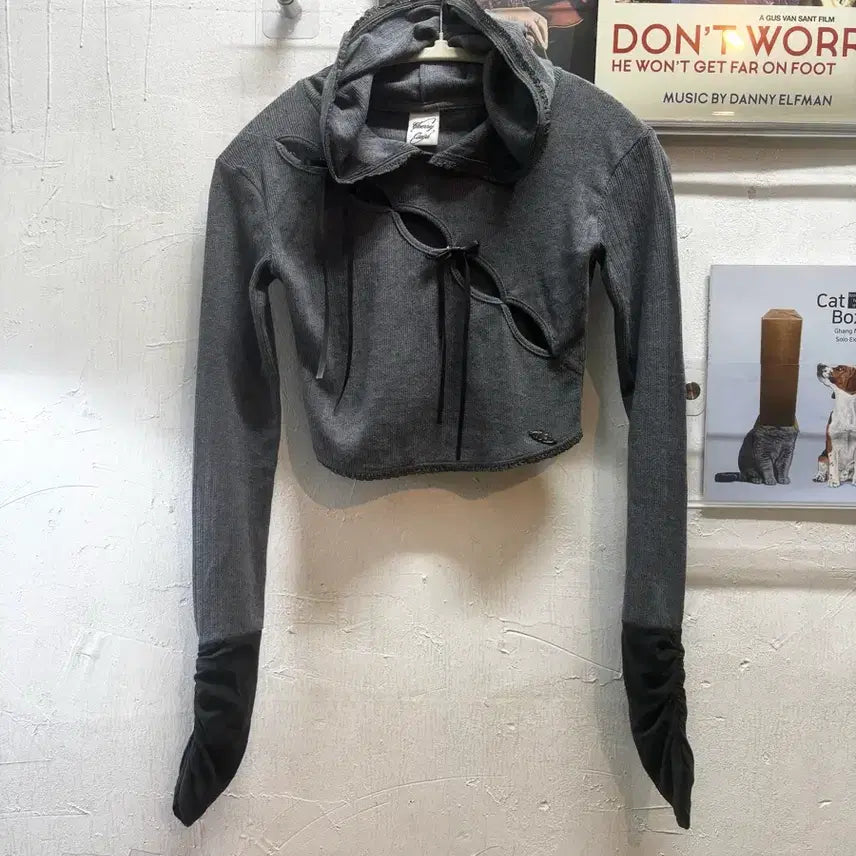 [BUNJANG] Cherry Quiri Wave Lace Ribbon Hoodie / Cherry Quiri 웨이브 레이스 리본 후드티