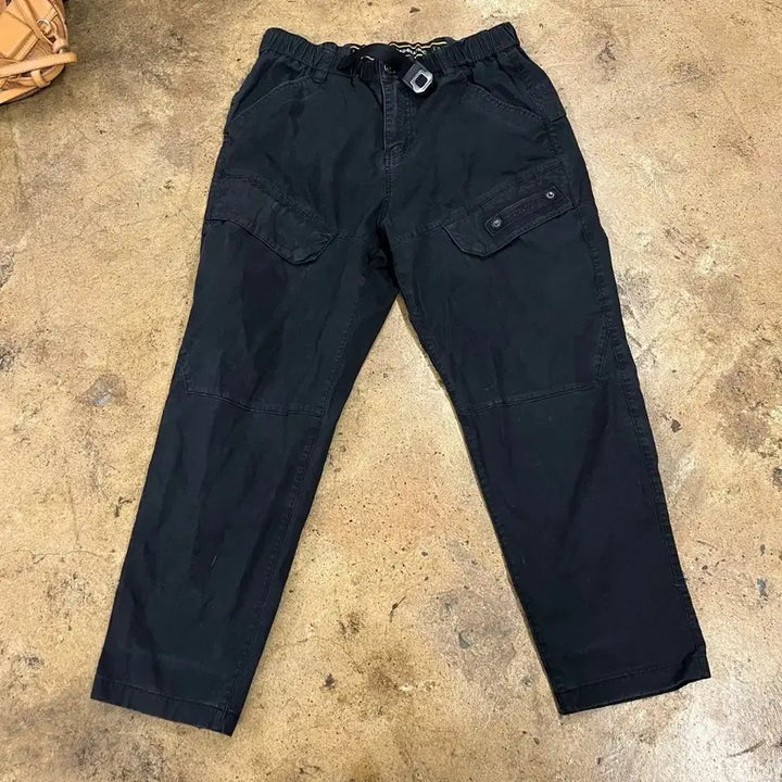 [BUNJANG] National Geographic Black Cargo Pants / [정품/76] 내셔널지오그래픽 블랙 카고 바지