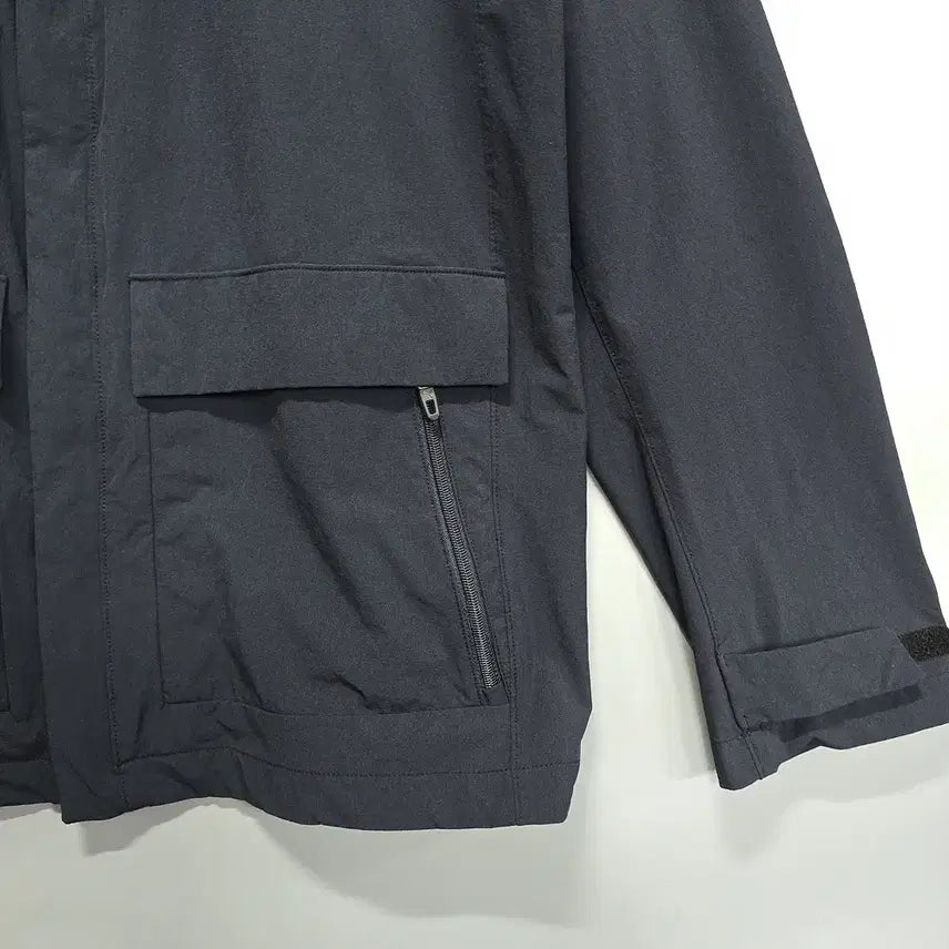 [BUNJANG] Puma Lightweight Windbreaker Jacket 110 / 퓨마 PUMA 간절기 바람막이 자켓 110