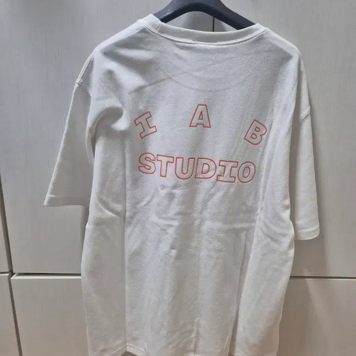 [BUNJANG] IAB STUDIO Line Logo T-Shirt White Orange XL / IAB STUDIO 라인 로고 티셔츠 화이트 오렌지 XL