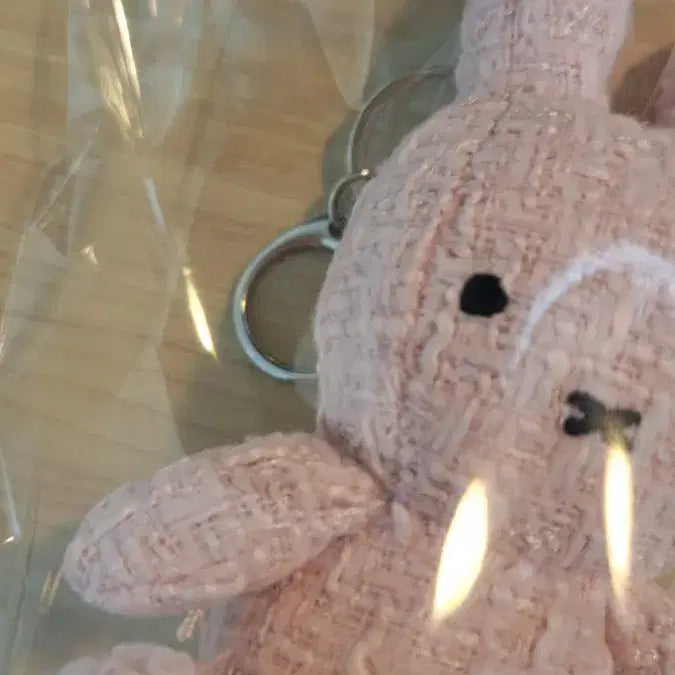 [BUNJANG] Miffy Pink Tweed Doll Keychain / 미피 핑크 트위드 인형 키링 새상품