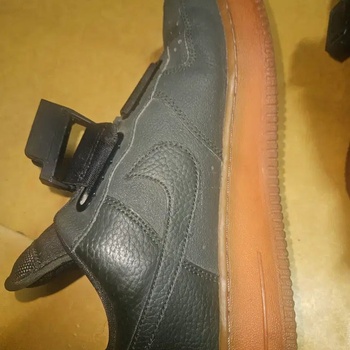 [BUNJANG] Nike Air Force 1 Utility Sequoia AO1531-300 / 나이키 에어 포스 1 유틸리티 세쿼이아 AO1531-300