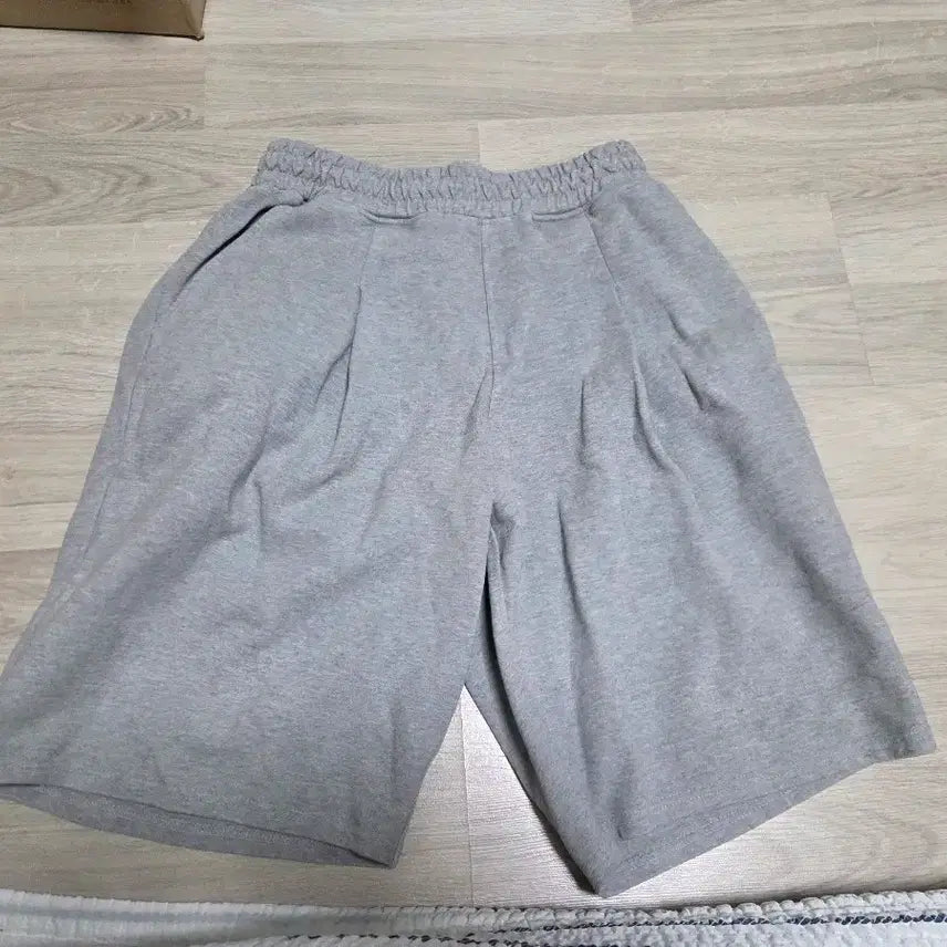 [BUNJANG] Zero One-Tuck Sweat Shorts - Size M / 제로 원턱 스웻 숏츠 M