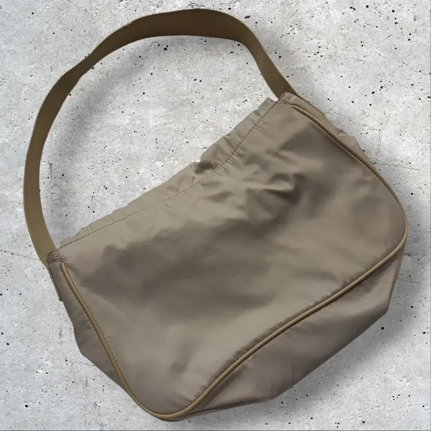 [BUNJANG] Martin Kim Shoulder Bag Beige / 마틴킴 가방 숄더백 베이지