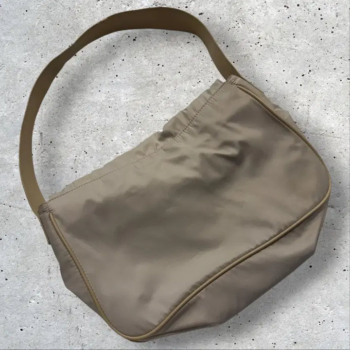 [BUNJANG] Martin Kim Shoulder Bag Beige / 마틴킴 가방 숄더백 베이지