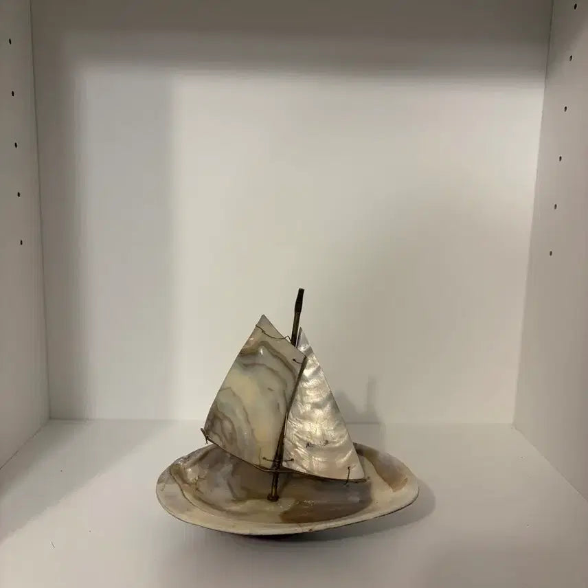 [BUNJANG] Vintage Mother-of-Pearl Ship Objet (Rare Piece) / 빈티지 함선 자개 오브제 (레어피스)