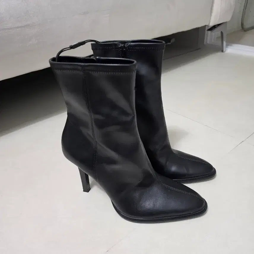 [BUNJANG] ZARA Stiletto Heel Ankle Boots / ZARA 자라 힐 앵클부츠 스틸레토 앵클힐 240