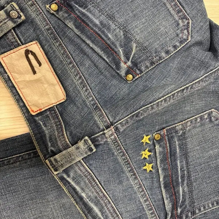 [BUNJANG] Diesel Star Embroidered Bootcut Jeans (Size 26) / 부츠컷 디젤 별 자수 데님 청바지 26