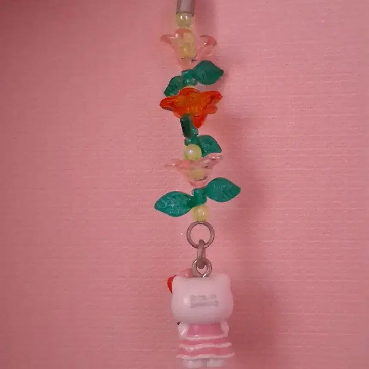 [BUNJANG] Sanrio Vintage Hello Kitty Tulip Bead Strap Charm / 도야마 지역한정 튤립 비즈형 키티스트랩 산리오 고전 헬로키티 키링