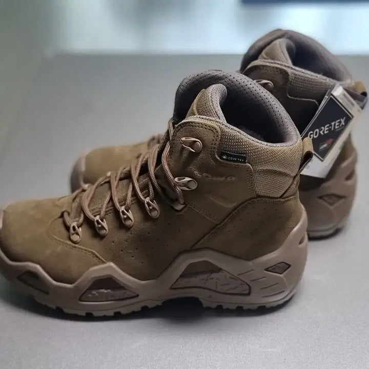 [BUNJANG] Lowa Z-6S GTX Gore-Tex Hiking Boots / 로우 (Lowa) 고어텍스 등산화