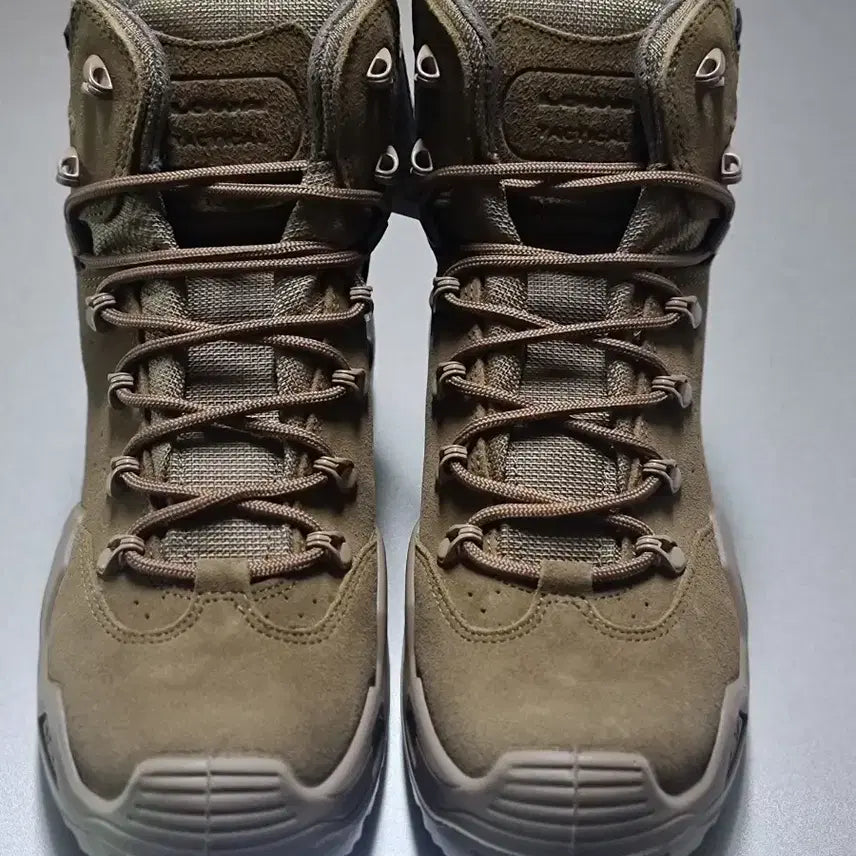 [BUNJANG] Lowa Z-6S GTX Gore-Tex Hiking Boots / 로우 (Lowa) 고어텍스 등산화
