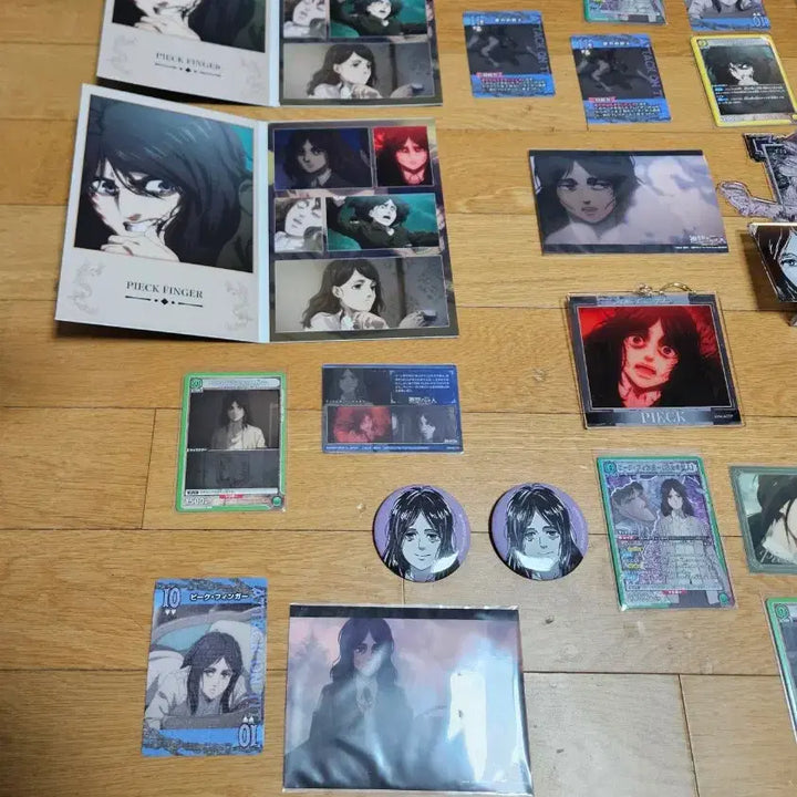 [BUNJANG] Attack on Titan Pieck Finger Merchandise Bundle / 진격의 거인 피크 핑거 굿즈 일괄 판매