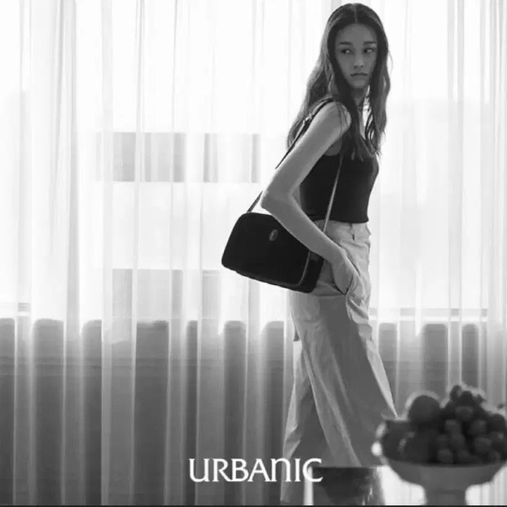 [BUNJANG] Urbanic 30 Crown Suede Bag / 얼바닉 Urbanic30 Crown Suede 백 크라운백 새상품