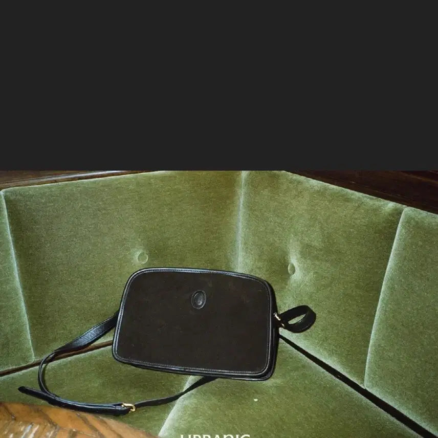 [BUNJANG] Urbanic 30 Crown Suede Bag / 얼바닉 Urbanic30 Crown Suede 백 크라운백 새상품