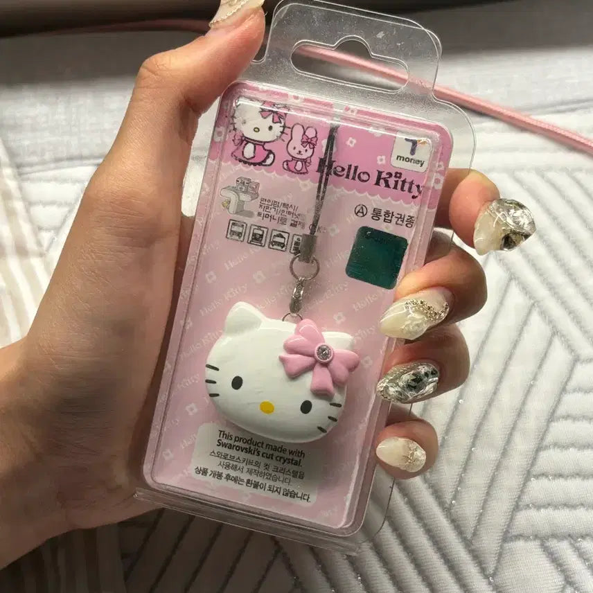 [BUNJANG] Hello Kitty T-Money Card with Swarovski Crystals Keychain / 헬로키티 티머니