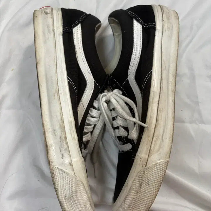 [BUNJANG] Vans Vault Old Skool Size 275 / (275) 반스 볼트 올드스쿨