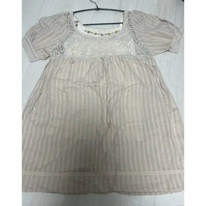 [BUNJANG] Beige Crochet Blouse &amp; Lace Cami Set / 모리걸 크로쉐 블라우스 엑시즈팜 레이스 나시 코디세트