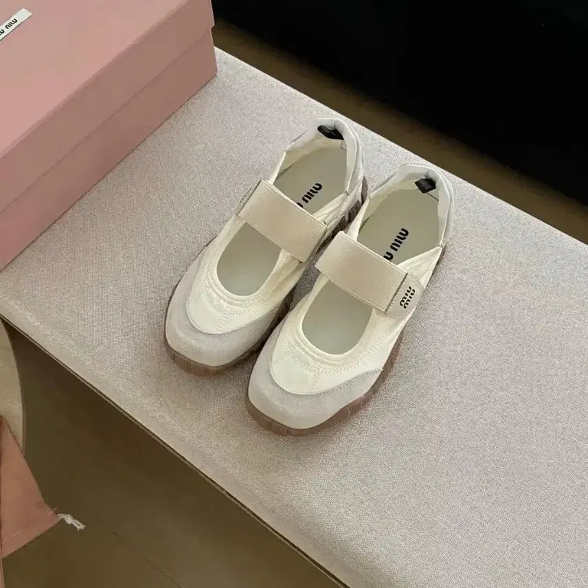 [BUNJANG] Miu Miu Flat Shoes / 미우미우 플랫슈즈