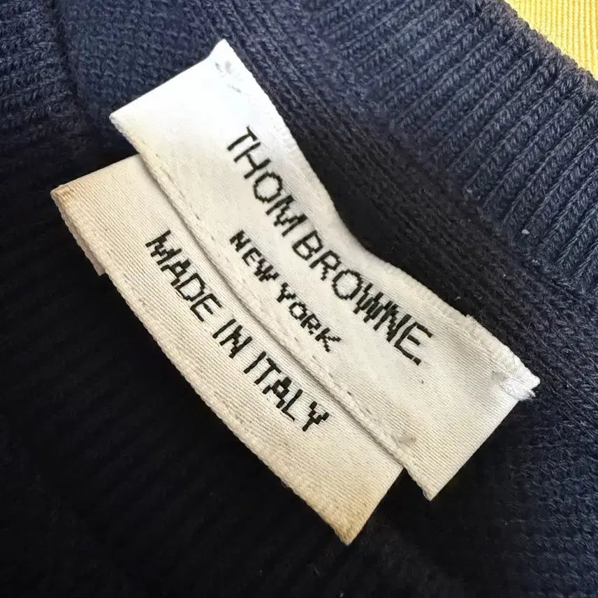 [BUNJANG] Thom Browne Back Tricolor Short Sleeve T-Shirt Size 2 / [정품] 톰브라운 백삼선 반팔  2사이즈