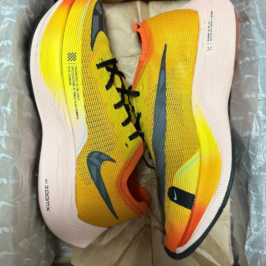 [BUNJANG] Nike ZoomX Vaporfly NEXT% 2 Running Shoes / 나이키 줌X 베이퍼플라이 넥스트%2 260