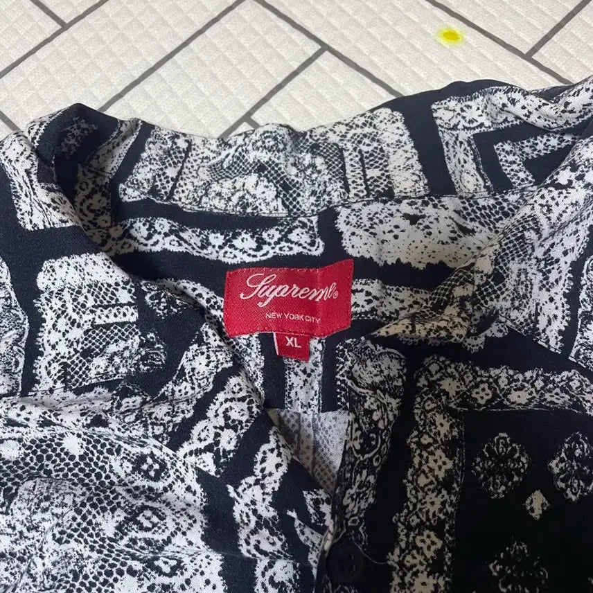 [BUNJANG] Supreme Paisley Linen Shirt XL / 슈프림 페이즐리 XL