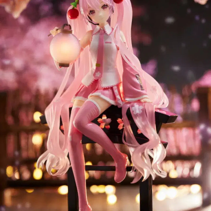 [BUNJANG] Taito Vocaloid Sakura Miku Lantern Figure / 박스O) 타이토 보컬로이드 사쿠라 미쿠 amp 벚꽃 연등 피규어