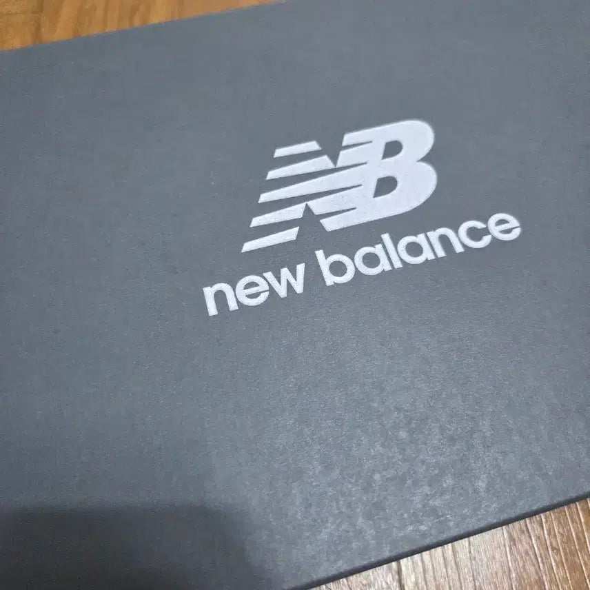 [BUNJANG] New Balance 2002R Grey / 뉴발란스 2002R 그레이 새상품 (280)