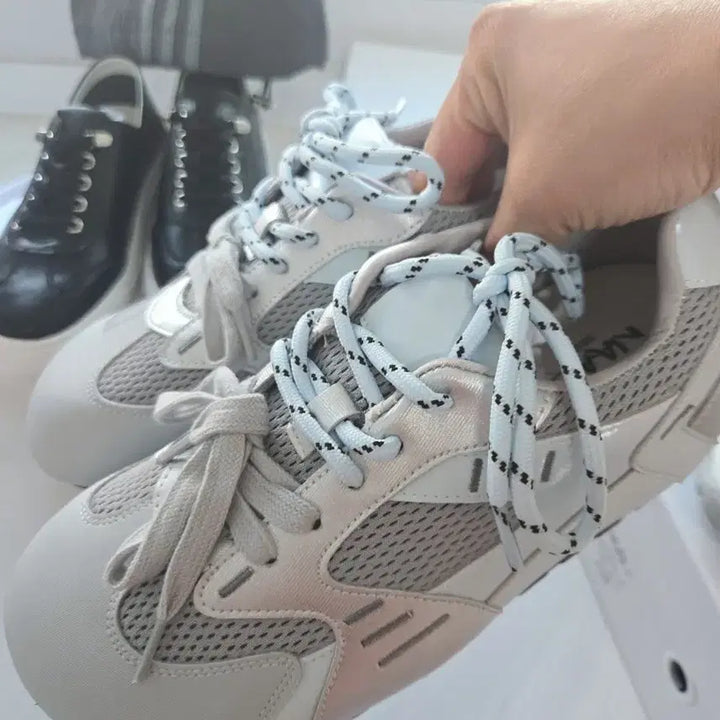 [BUNJANG] Casual Sneakers - Silver Gray / 실버 그레이 운동화 캐주얼 스니커즈. 새상품