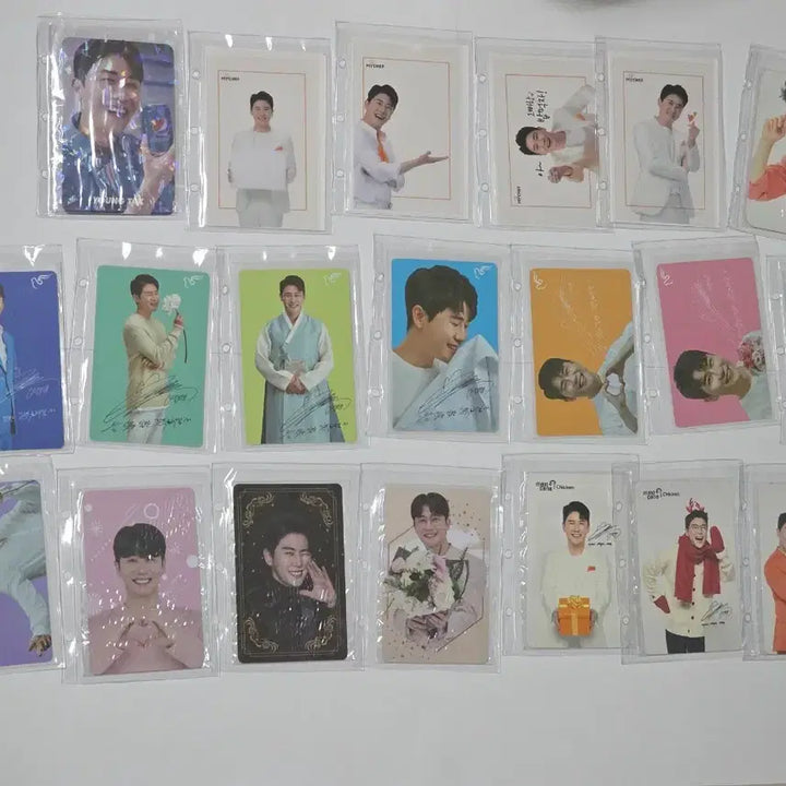 [BUNJANG] Young Tak Goods Bundle (Photocards, Hat, Bus, Hoodie, Plush Doll) / 영탁 굿즈(포카, 모자, 버스, 후드티,인형)