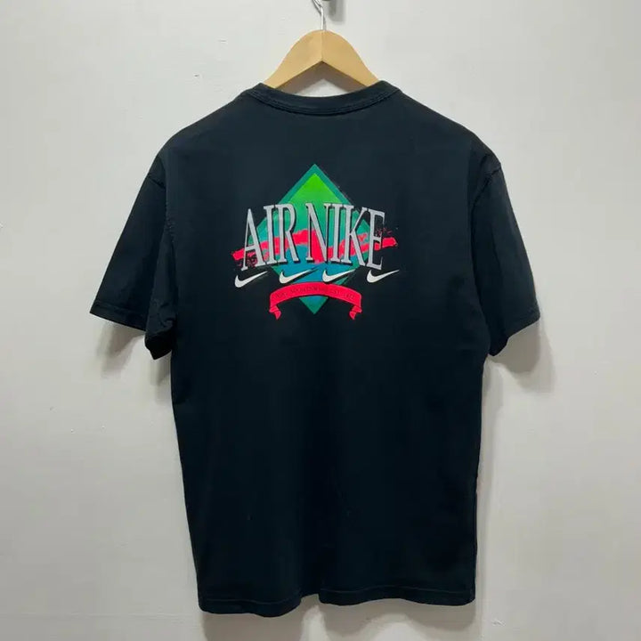 [BUNJANG] Nike Air Black T-Shirt / 나이키 AIR NIKE 블랙 반팔 티셔츠 L
