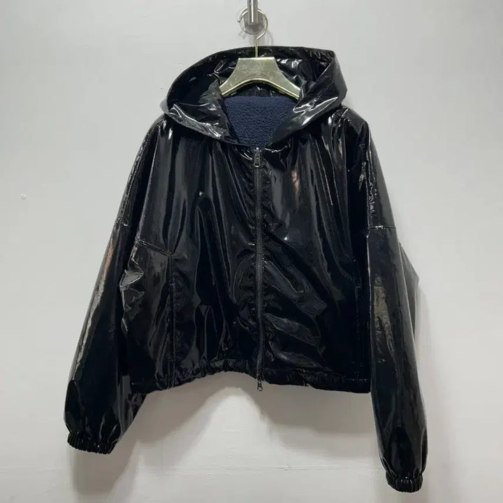 [BUNJANG] Black Enamel Hooded Short Jacket - Size F / 블랙 에나멜 후드 숏 자켓 F
