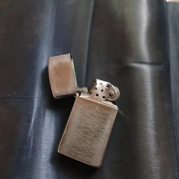[BUNJANG] Zippo Lighter Silver / 지포 라이터 실버
