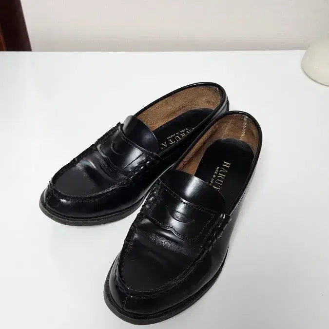 [BUNJANG] Haruta Cowhide Loafers / 하루타 소가죽 250