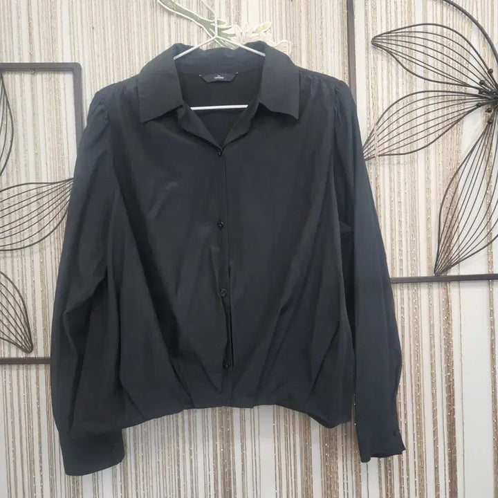 [BUNJANG] Leroma Black Shirring Shirt Blouse / 레로마 블랙 셔링 셔츠 블라우스
