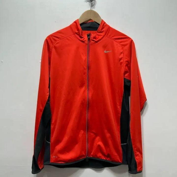 [BUNJANG] Nike Orange/Black Windbreaker Jacket (L) / 나이키 오렌지/블랙 바람막이 자켓 L