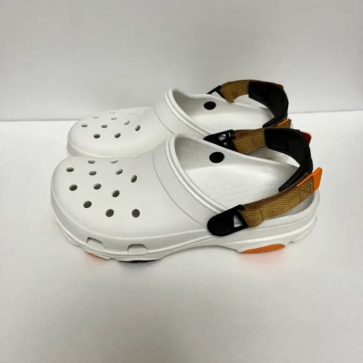 [BUNJANG] Crocs All Terrain Clog White M8W10 / 크록스 올터레인 클로그 화이트 M8W10